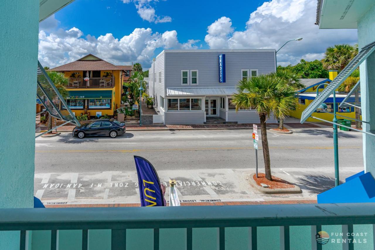 On Flagler Avenue! Dog Friendly With Balcony And Parking Walk To The Beach! Ню Смирна Бийч Екстериор снимка